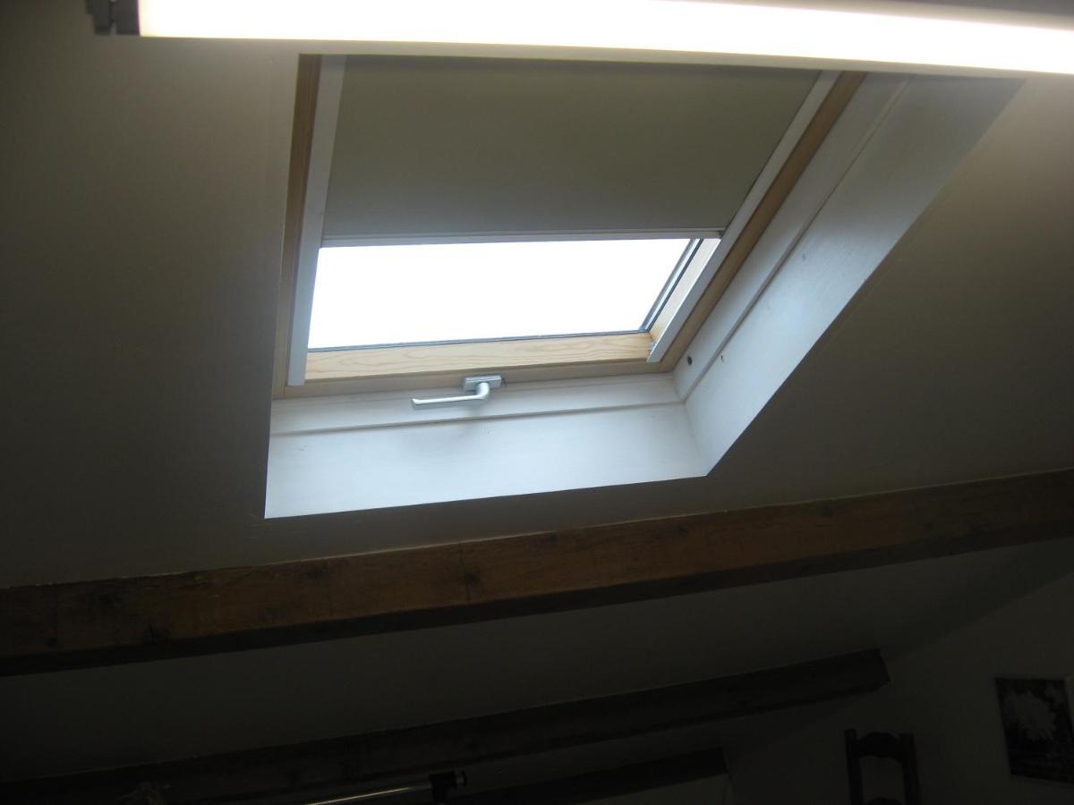 T 2 Avec Velux Sous Les Combes De 34 M2 Apartment La Londe-les-Maures Luaran gambar